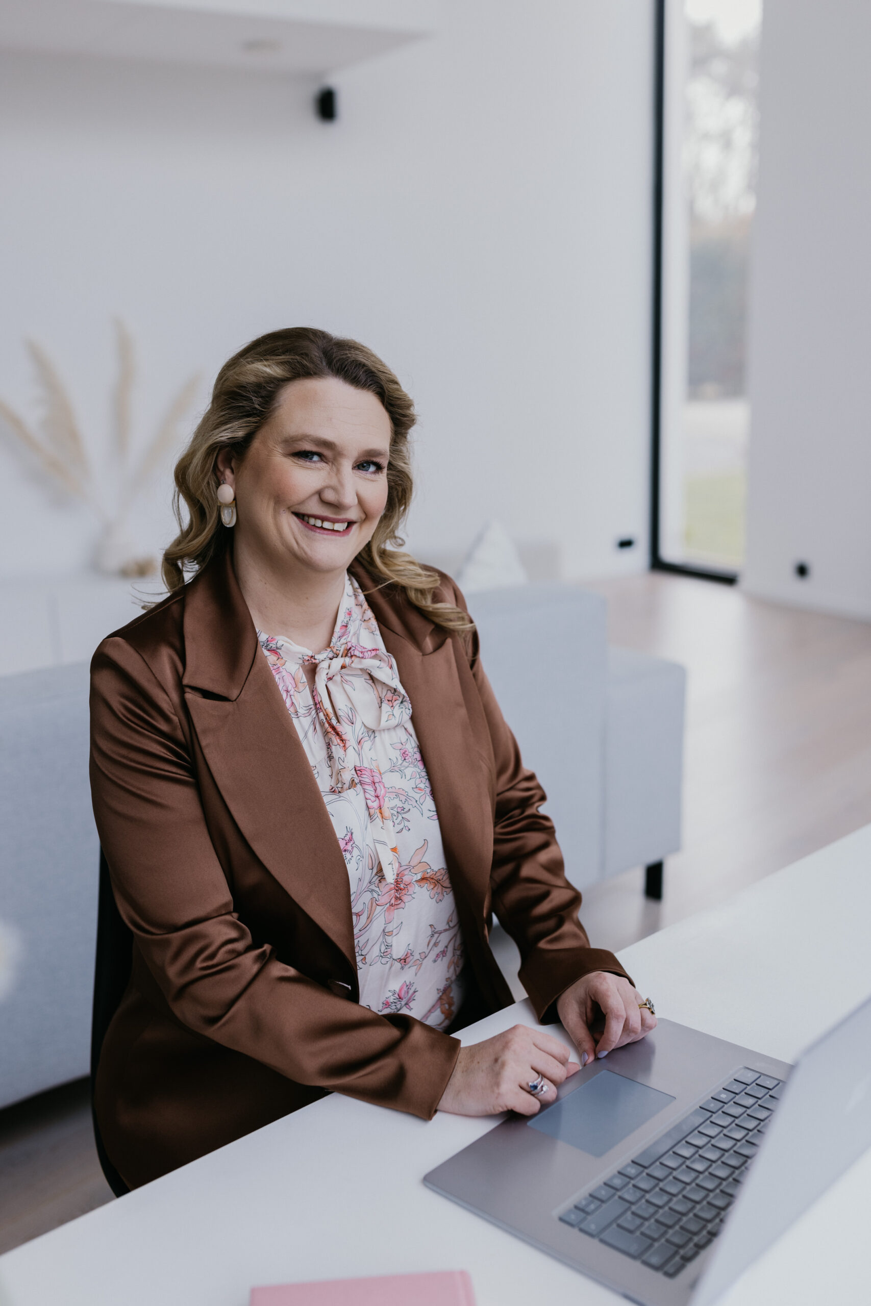 social-media-copywriting-business-support